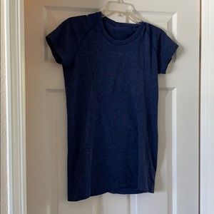 Lulu lemon swiftly tech short sleeve